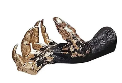 Gothic Witch&#39;s Hand Statues Creative Resin Ornament