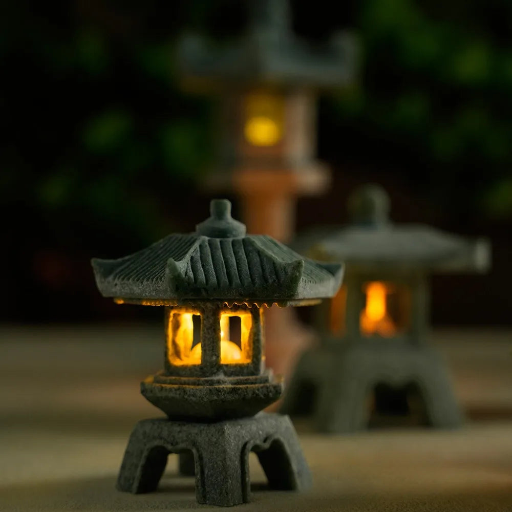 Mini Pagoda Lantern Light Garden Statue Micro Landscape Fish Tank
