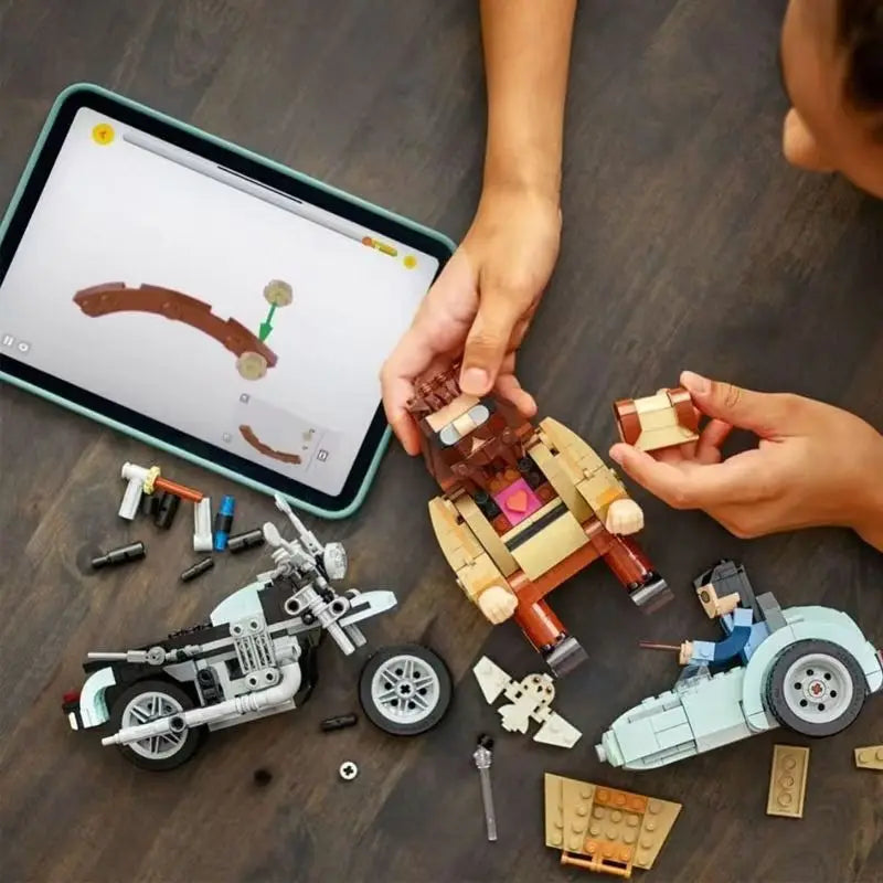 Motorcycle Journey Moc 76443 Building Block Model